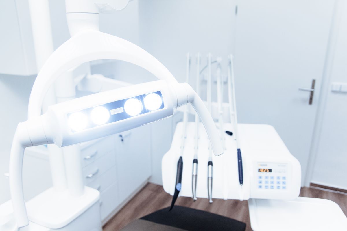 Laser dentistry Kharghar, modern dental clinic equipment at Reform Dental Clinic Sector 15